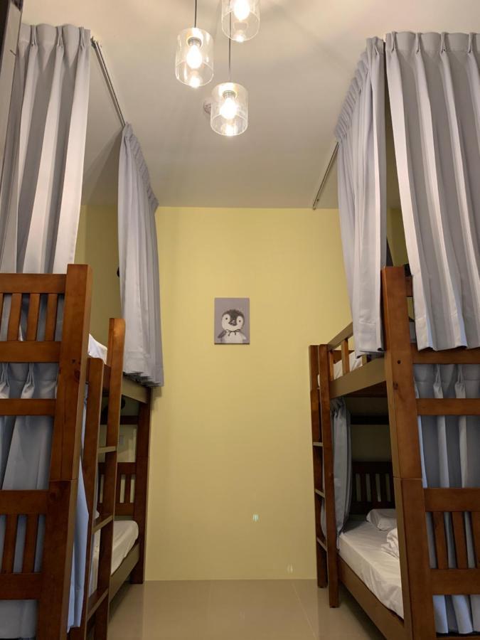 910 Hostel Yuli Esterno foto